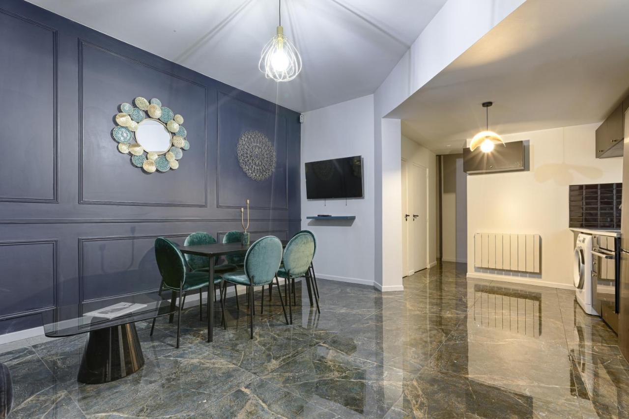 Amazing Luxury Triplex 3Br/8P - Arc De Triomphe Apartment Paris Bagian luar foto