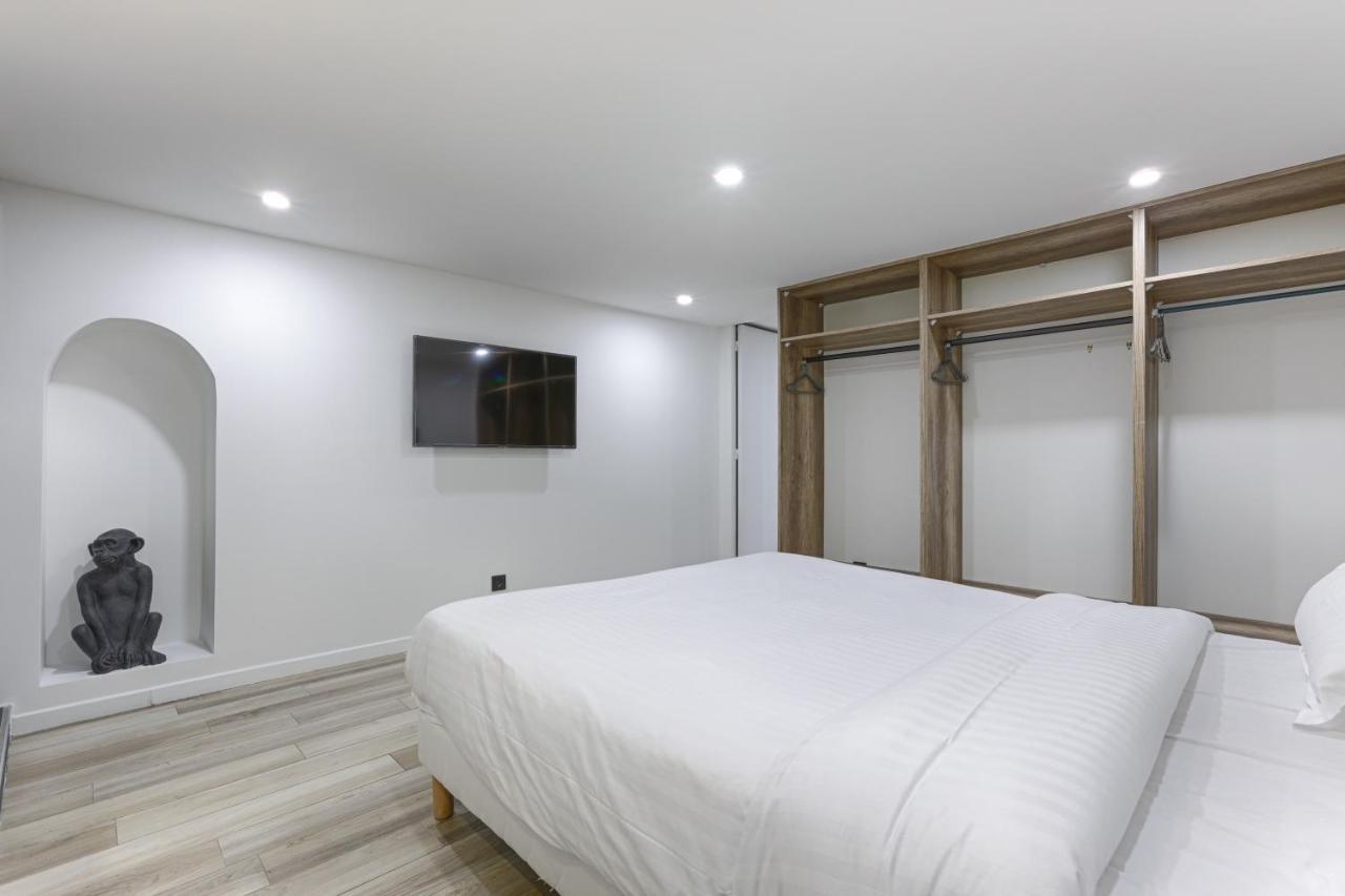 Amazing Luxury Triplex 3Br/8P - Arc De Triomphe Apartment Paris Bagian luar foto