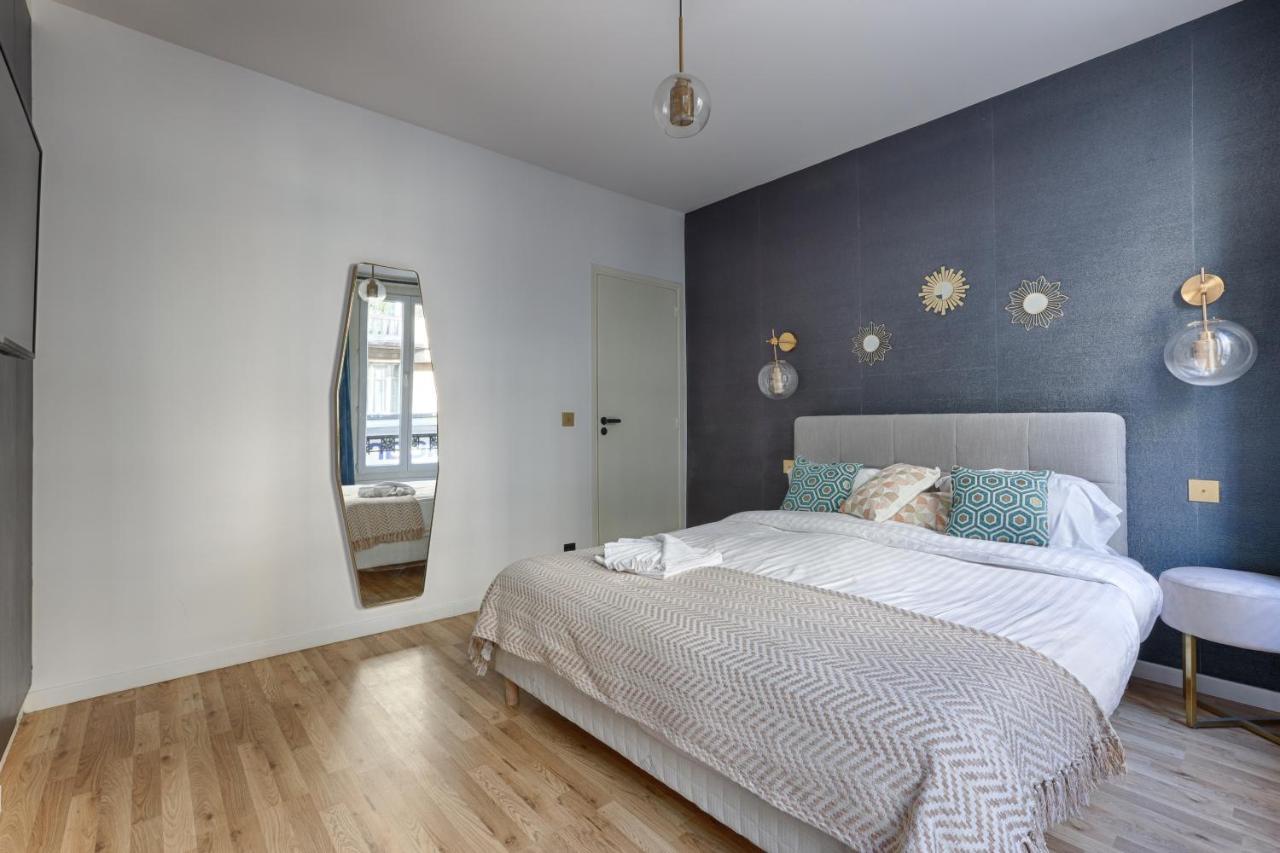 Amazing Luxury Triplex 3Br/8P - Arc De Triomphe Apartment Paris Bagian luar foto